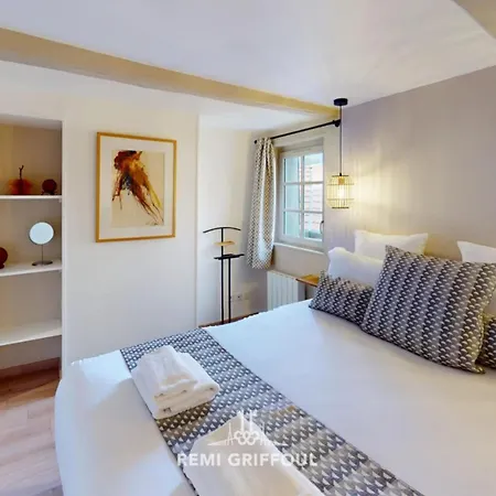 Le Repere De Popeye Beautiful 4 Guests Honfleur